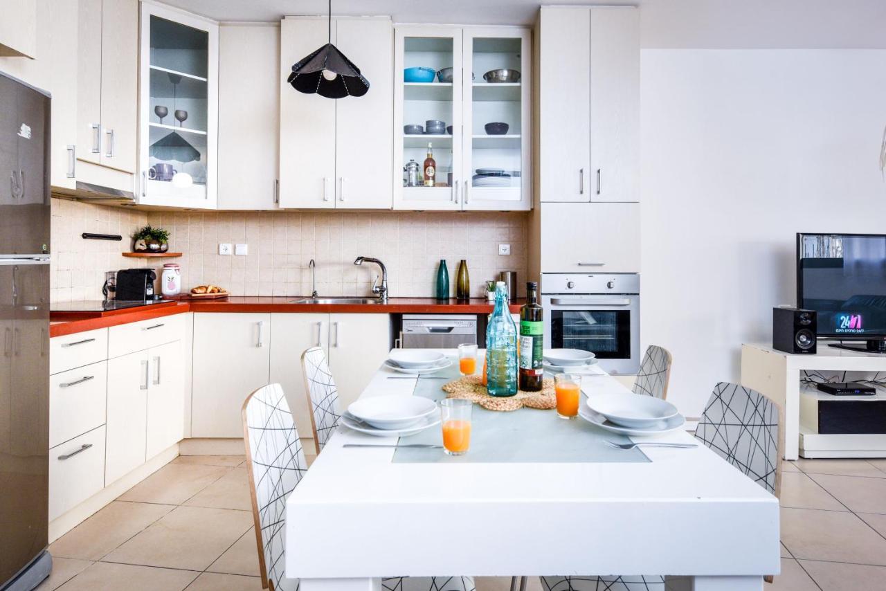 Stunning 2Br Apt W Balcony In City Center By Sea N' Rent Tel Aviv Buitenkant foto