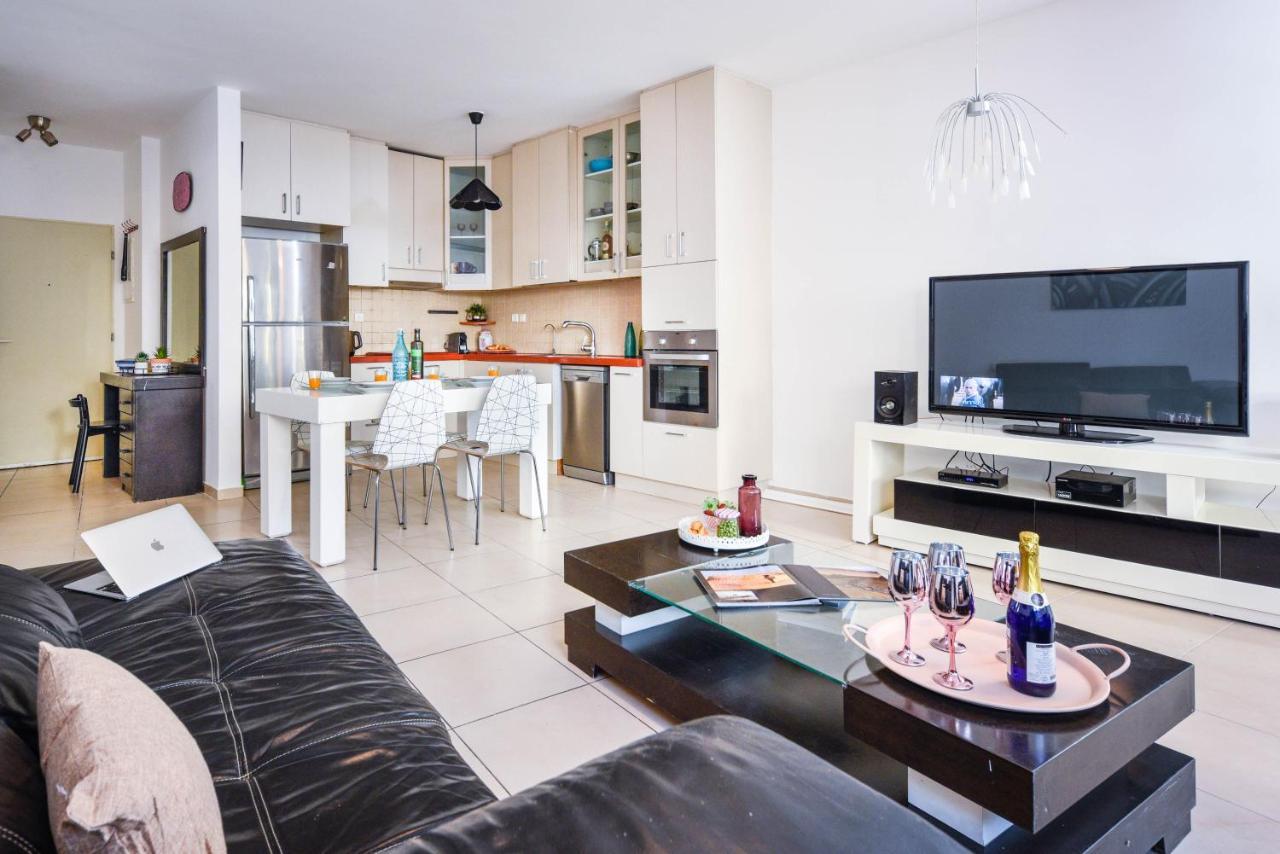 Stunning 2Br Apt W Balcony In City Center By Sea N' Rent Tel Aviv Buitenkant foto