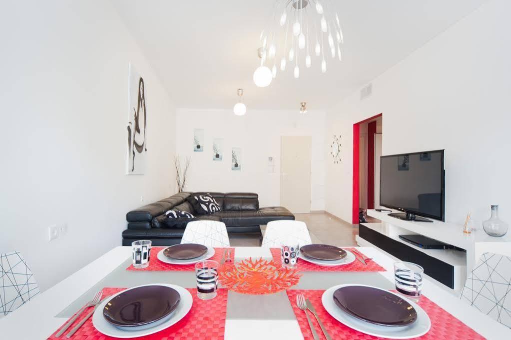 Stunning 2Br Apt W Balcony In City Center By Sea N' Rent Tel Aviv Buitenkant foto